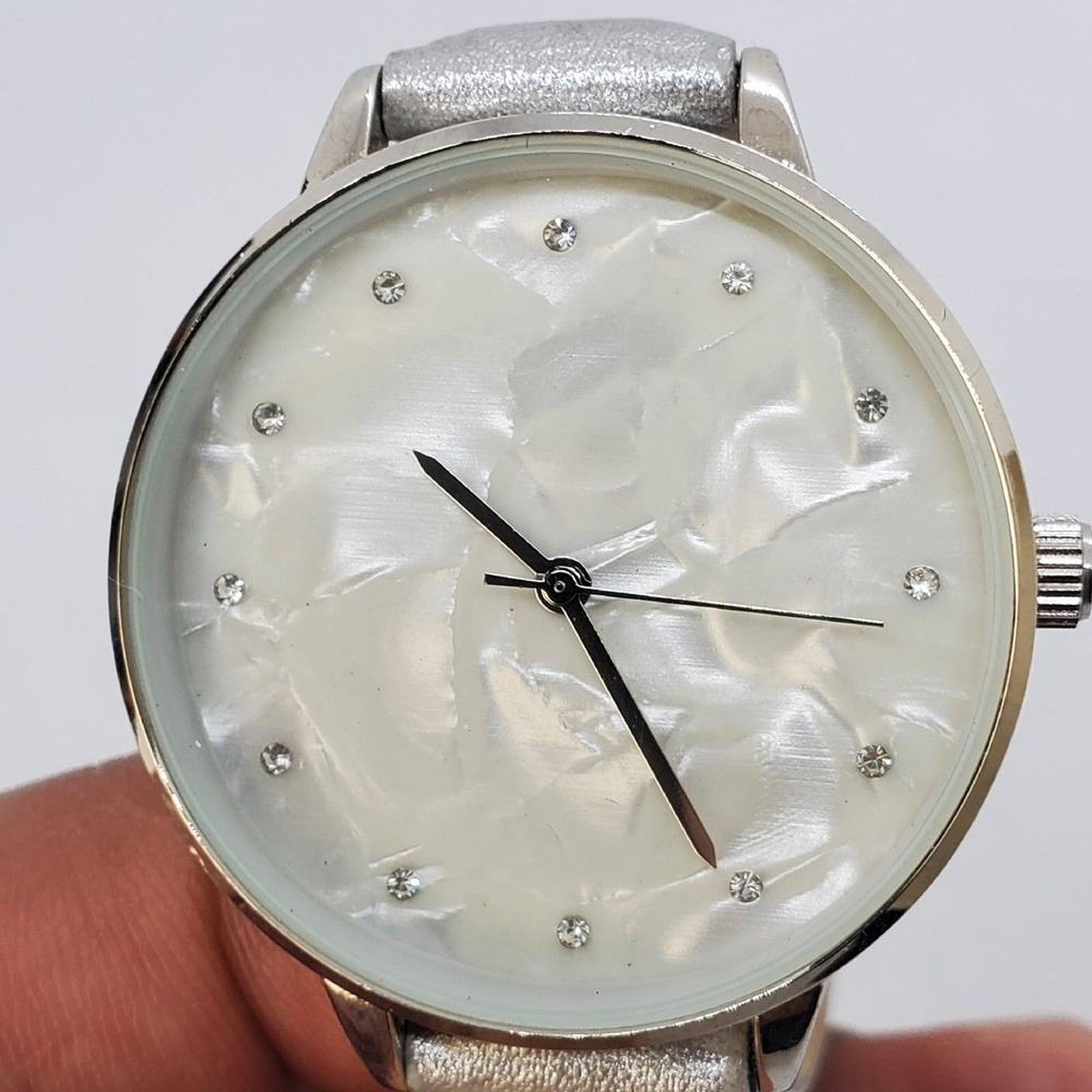 36MM Women's Watch Gray Case MOP Dial Gray Leather Bands New Battery
